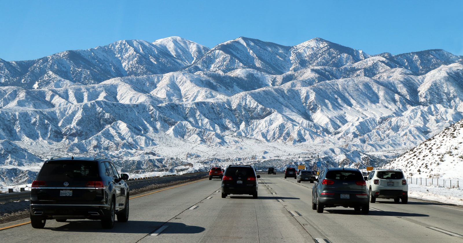 Interstate 15 crossing the Mojave Desert between Las Vegas and Los Angeles